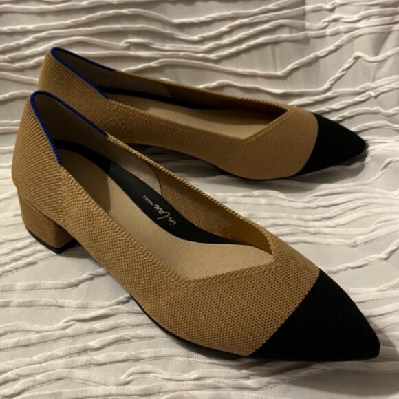 NWOT Rothy's The High Point Heel Camel Tan Black Captoe Size 9 - Picture 2 of 10